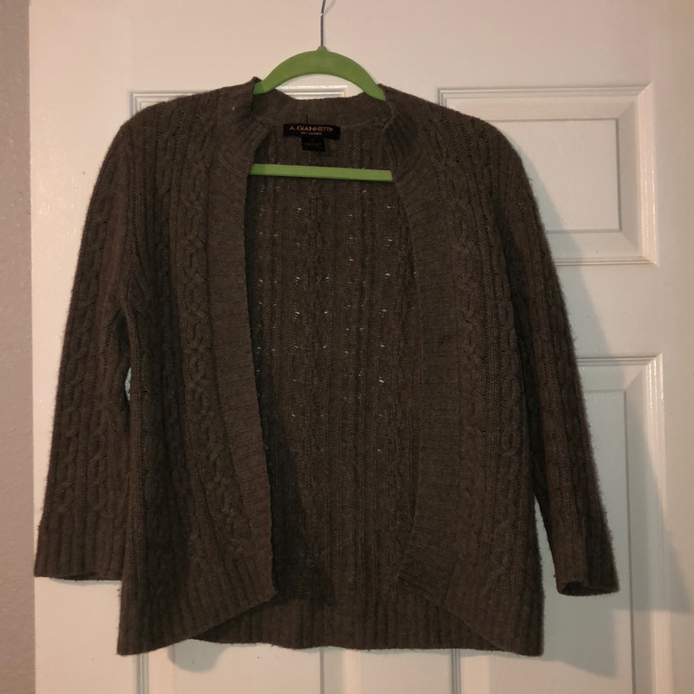 Cashmere sweater